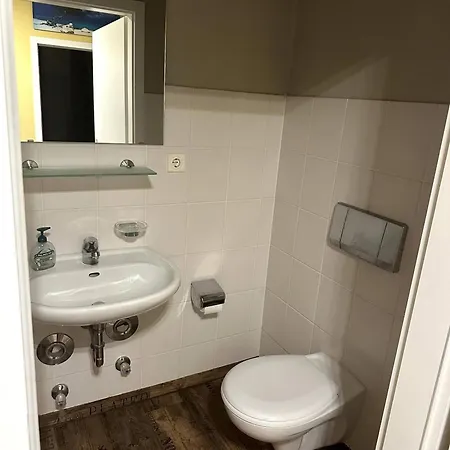 דירה Large For 3-10 People Near Halle And Leipzig *