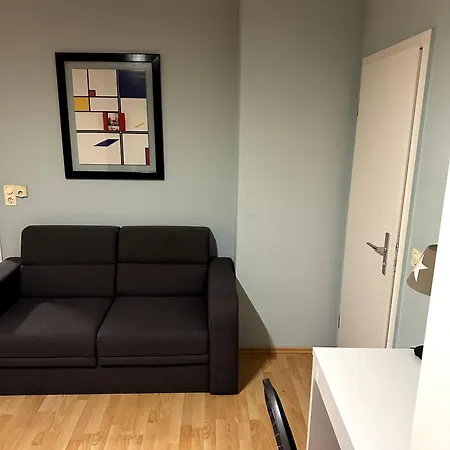 Large For 3-10 People Near Halle And Leipzig * Landsberg (Saxony-Anhalt)